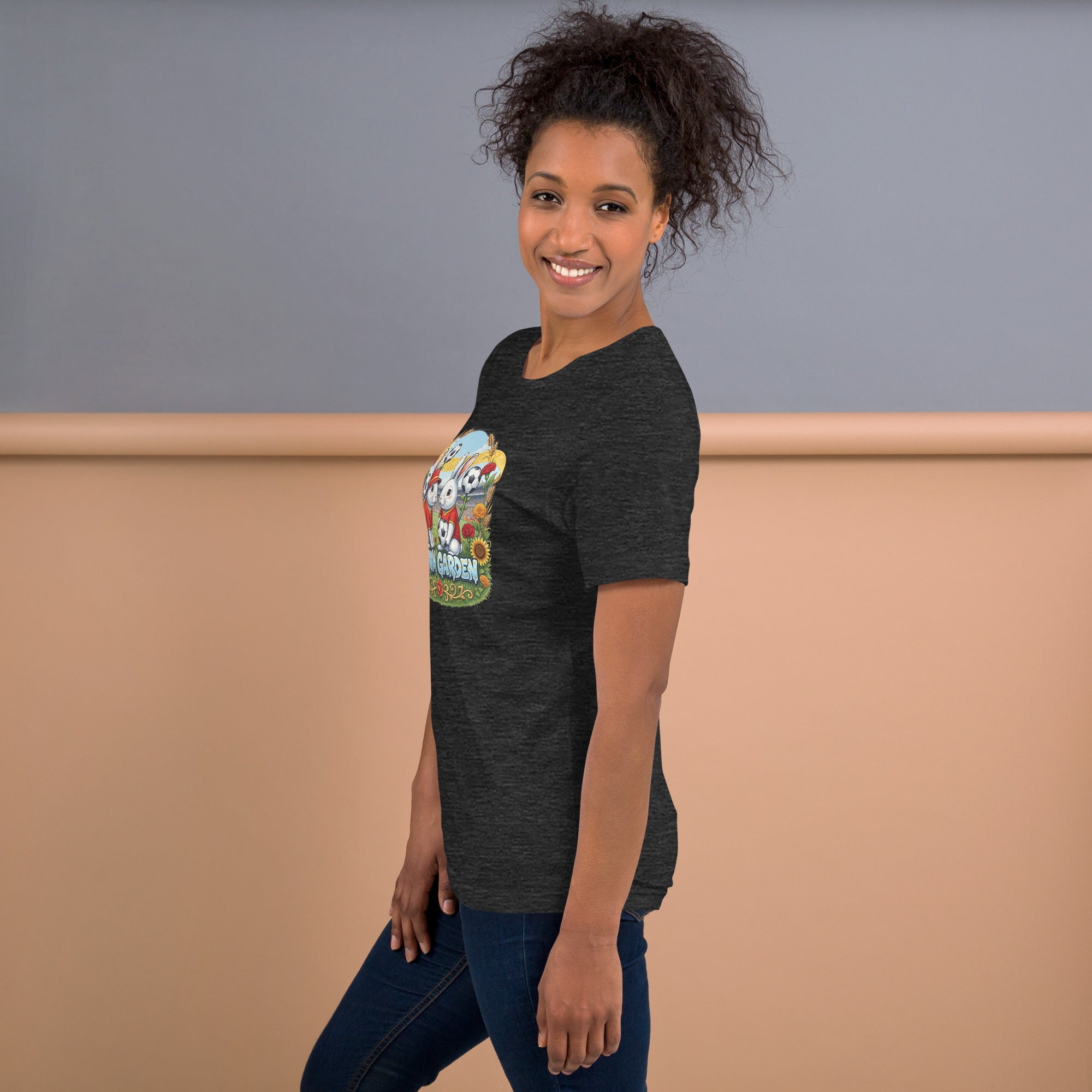 Bloom Garden Spanish Rabbit T-shirt | Spanish Fan | Canada Mexico USA 2026 | Unisex - BLOOM GARDEN
